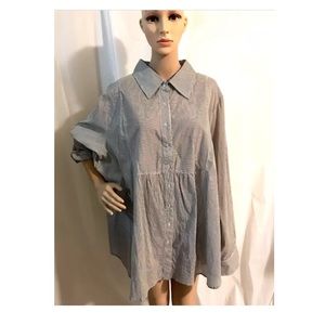 NWT PLUS SIZE Striped blouse tunic shirt button NWT PLUS SIZE Striped blouse tunic shirt button