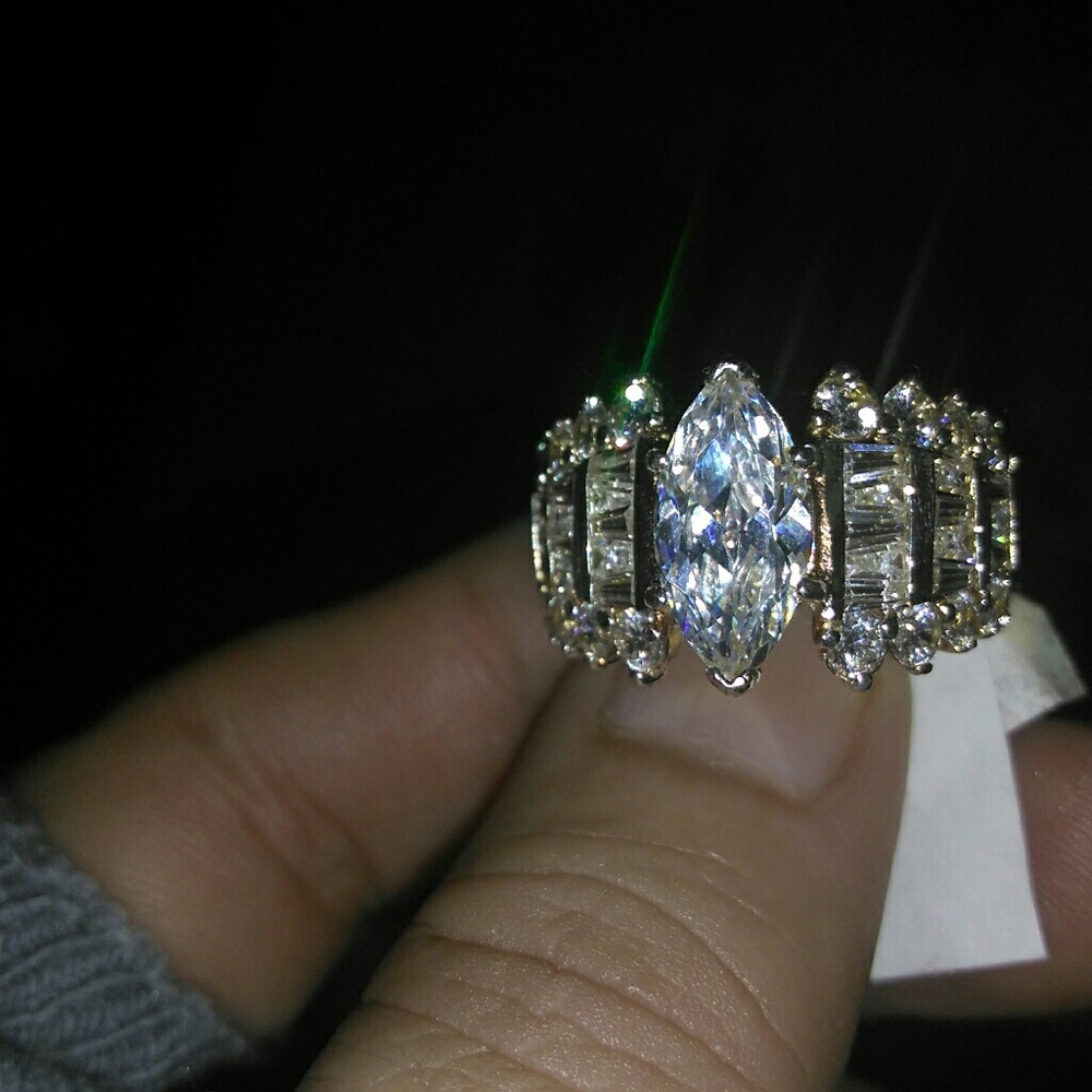 NWT Sterling Silver Ring