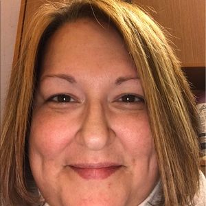 Meet your Posher, Connie