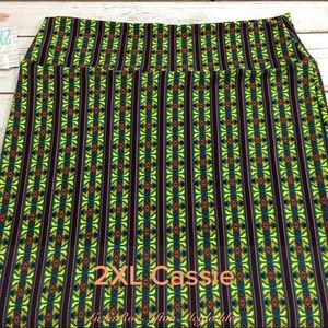 Lularoe Cassie pencil skirt Lularoe Cassie pencil skirt