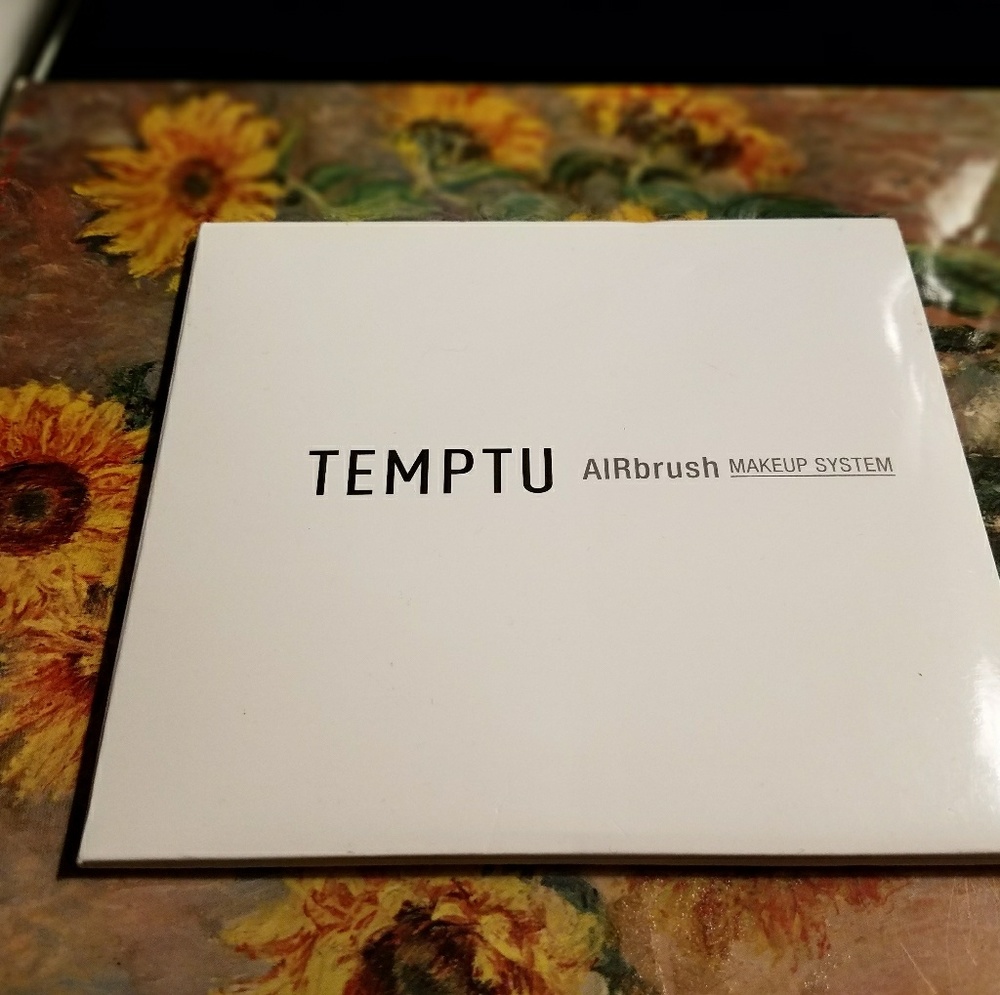 TEMPTU Airbrush MAKEUP SYSTEM