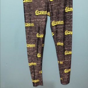 Oregon Ducks yoga pants