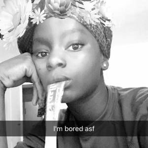 Meet your Posher, Degrace