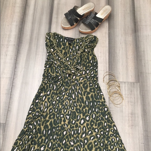 NWT INC Utility Chic Dress in Olive Animal Print - Picture 3 of 8