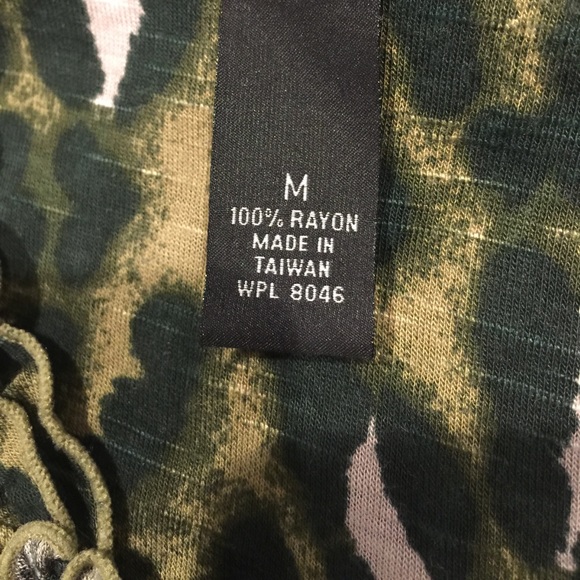 NWT INC Utility Chic Dress in Olive Animal Print - Picture 7 of 8