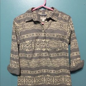 Button up printed blouse Button up printed blouse