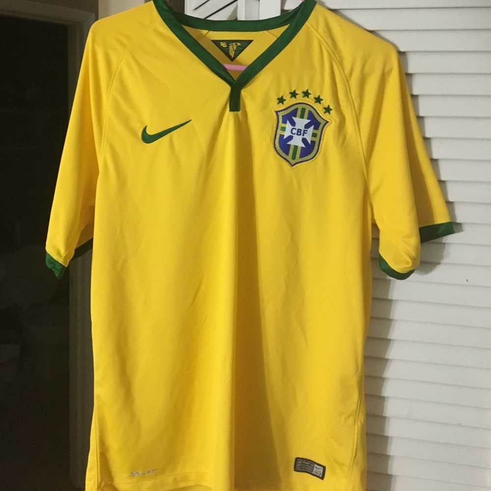 PRICE RISING ON 6/5 Brazil 2014 World Cup jersey