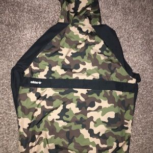Addidas camo windbreaker