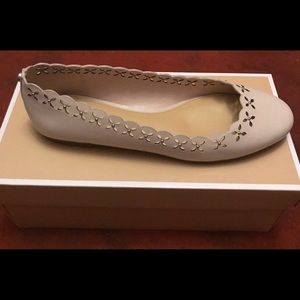 New Michael Kors Women's shoes size7 New Michael Kors Women's shoes size7