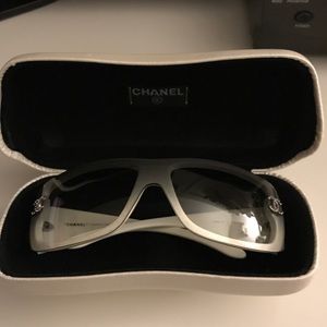 Chanel sunglasses Chanel sunglasses