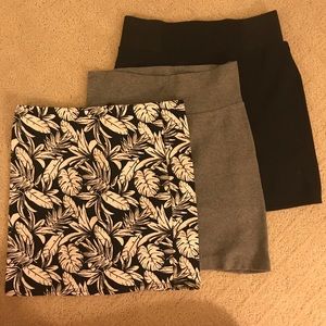 3 pencil skirts - Size S - Forever 21 H&M