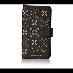 🖤Michael kors. Black iPhone 7 plus case🖤 🖤Michael kors. Black iPhone 7 plus case🖤