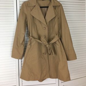 NWOT Macy’s Camel Trench Coat NWOT Macy’s Camel Trench Coat