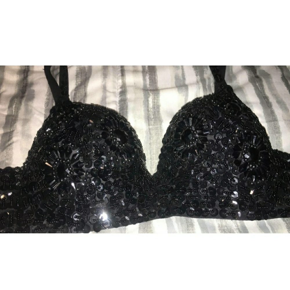 Rave bra