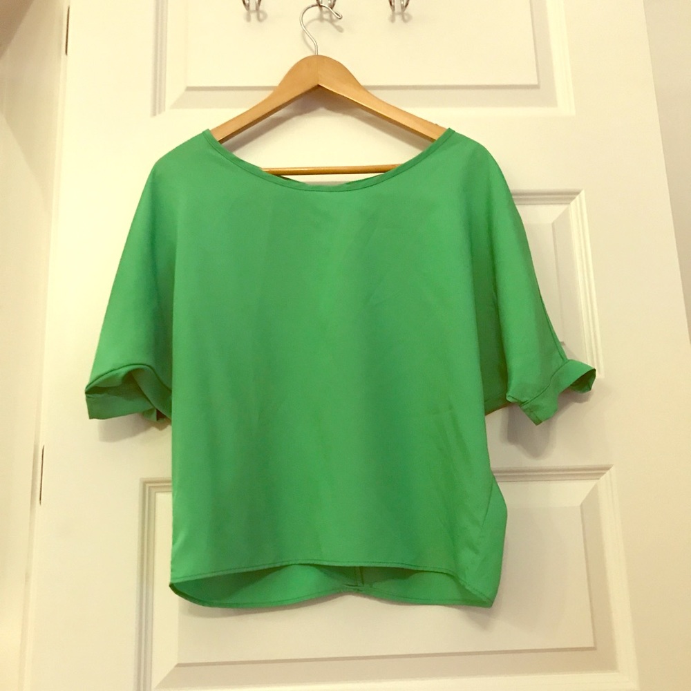 Green Button/Split Back Top With Open Sleeve - image 1