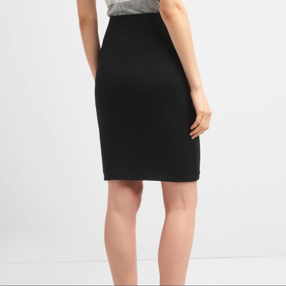 GAP Black Wrap Knot Skirt - Picture 3 of 3