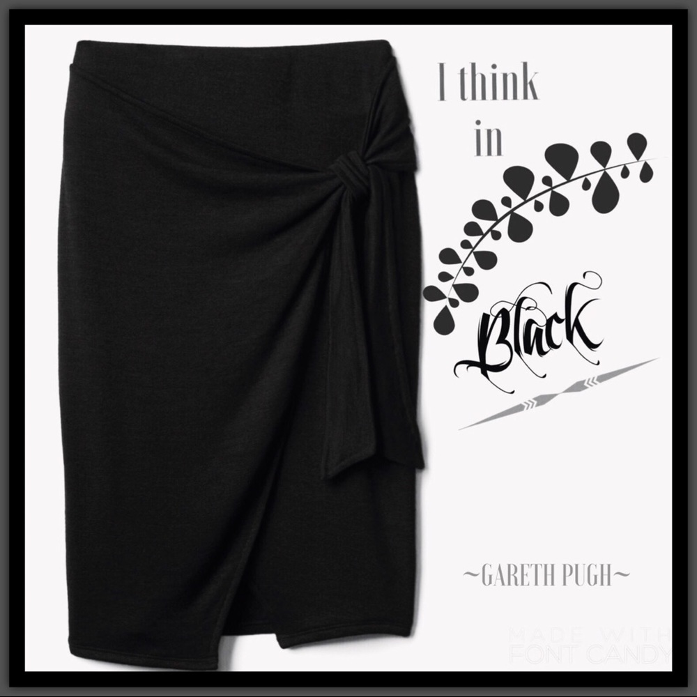 GAP Black Wrap Knot Skirt