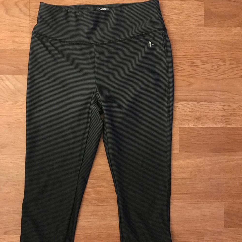 Daskin leggings size XS