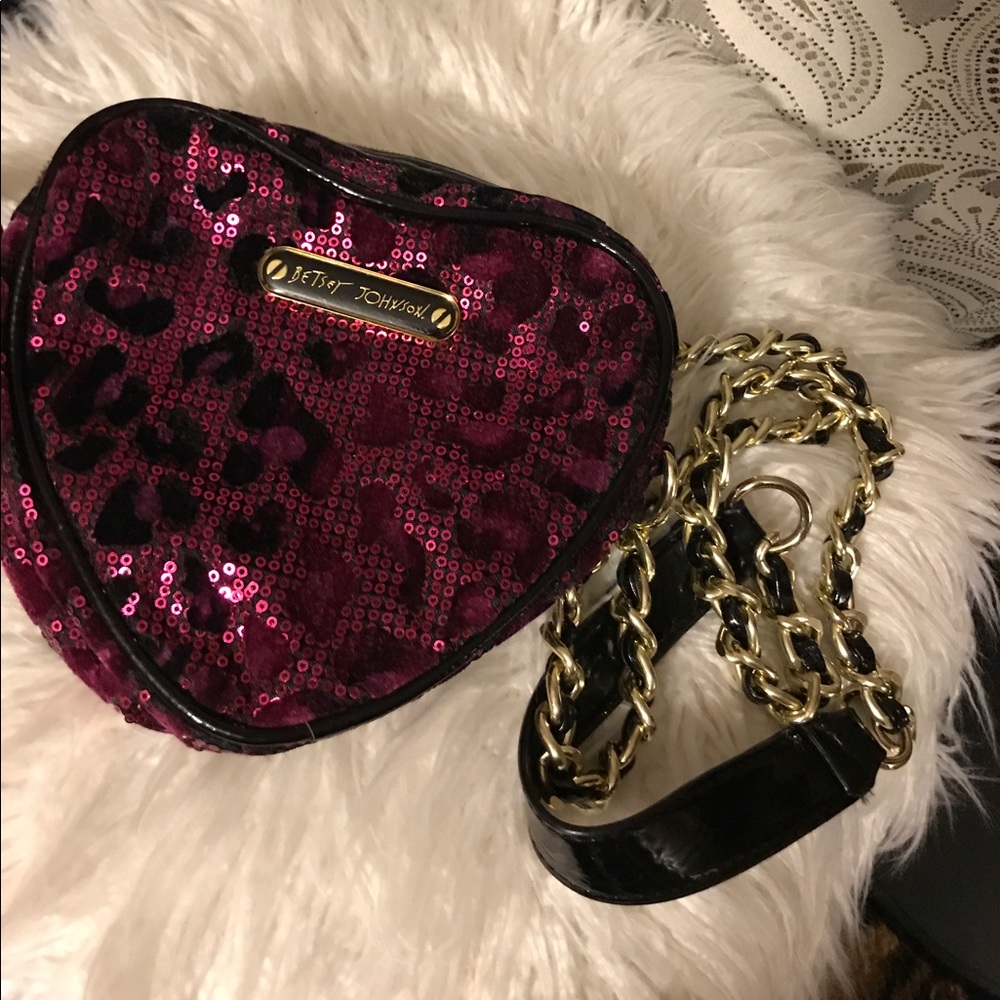 Betsey Johnson Heart Bag ❤️