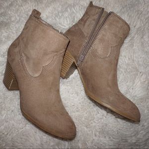 Ankle booties