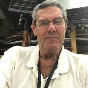 Meet your Posher, Raymond