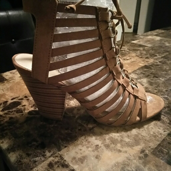 Shoes - Picture 1 of 1