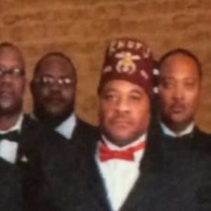 Meet your Posher, Leonard