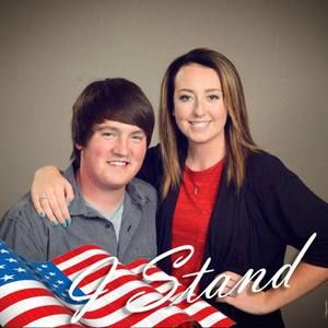 Meet your Posher, Carlie