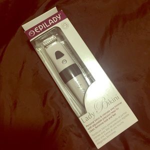 ‼️MAKE AN OFFER‼️EPILADY INTIMATE AREA TRIMMER ‼️MAKE AN OFFER‼️EPILADY INTIMATE AREA TRIMMER