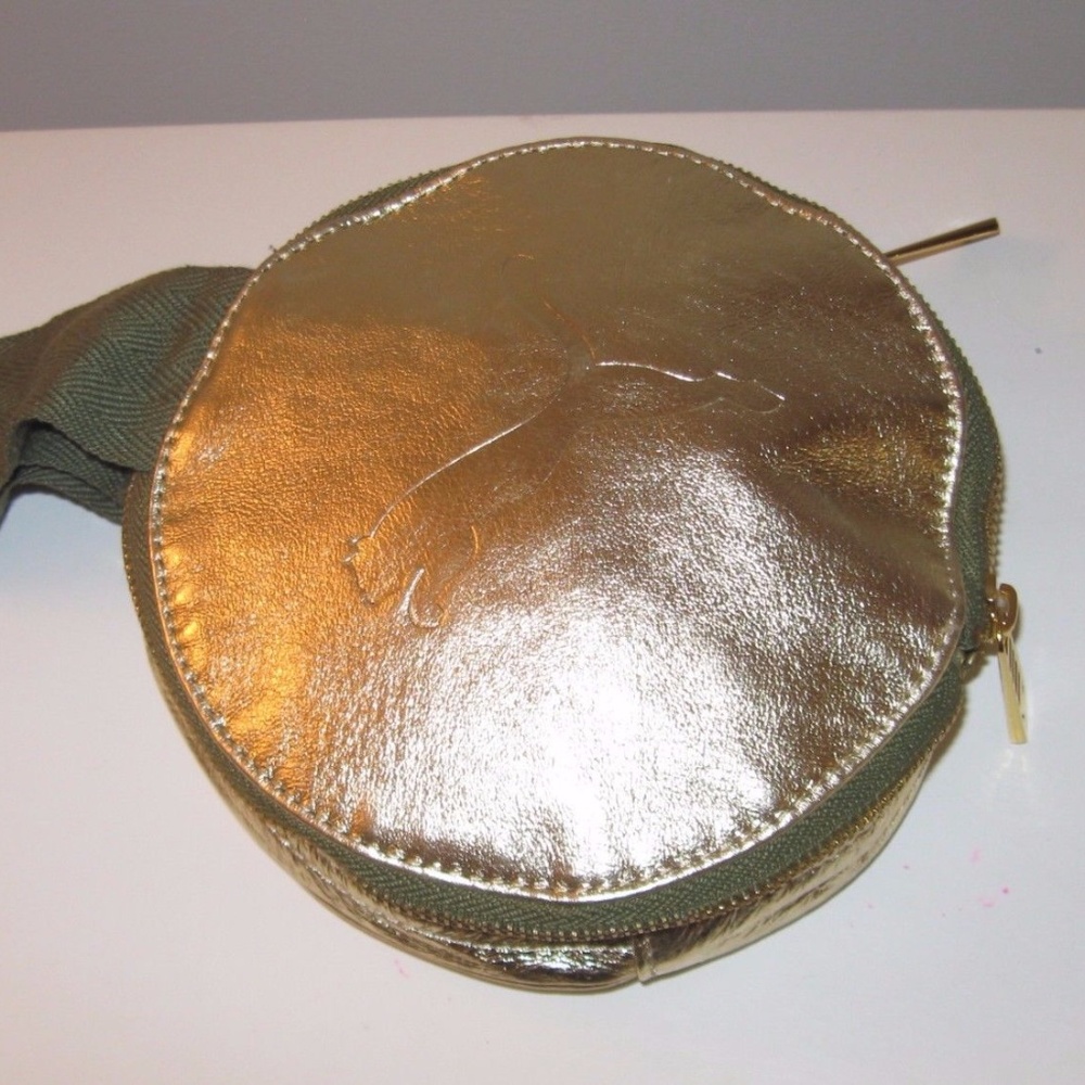 Puma  Packable Travel gym Bag NEW RARE Packable