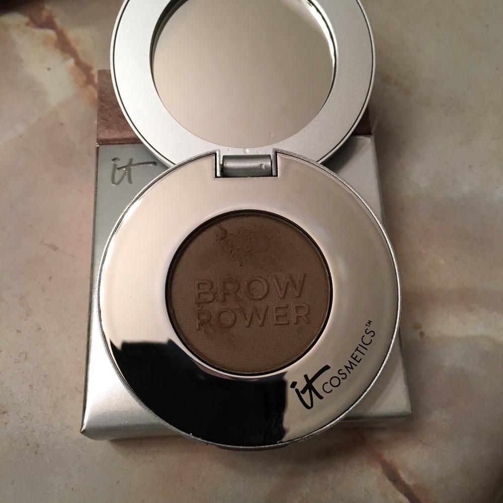 It Brow Powder