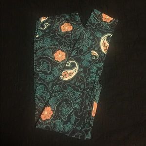 LuLaRoe TC Navy Leggings New Never Worn