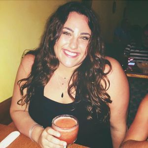 Meet your Posher, Briana