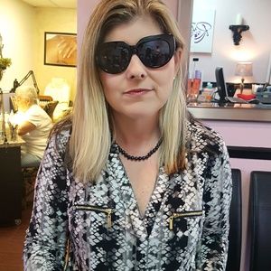 Meet your Posher, Tiffany