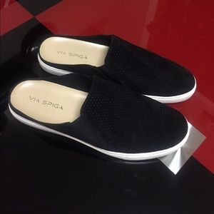 Via Spiga suede slip -on loafer mules, size 9