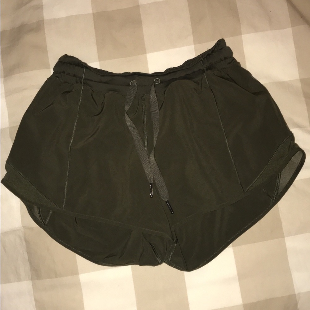 Lululemon hotty hot shorts