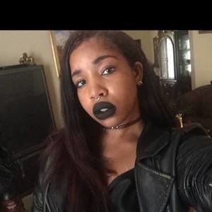 Meet your Posher, Myee