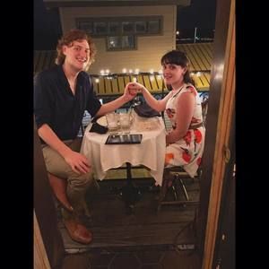 Meet your Posher, Caity