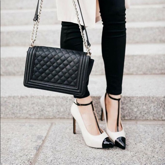 Nine West T-strap Lavish Pumps - Picture 2 of 3