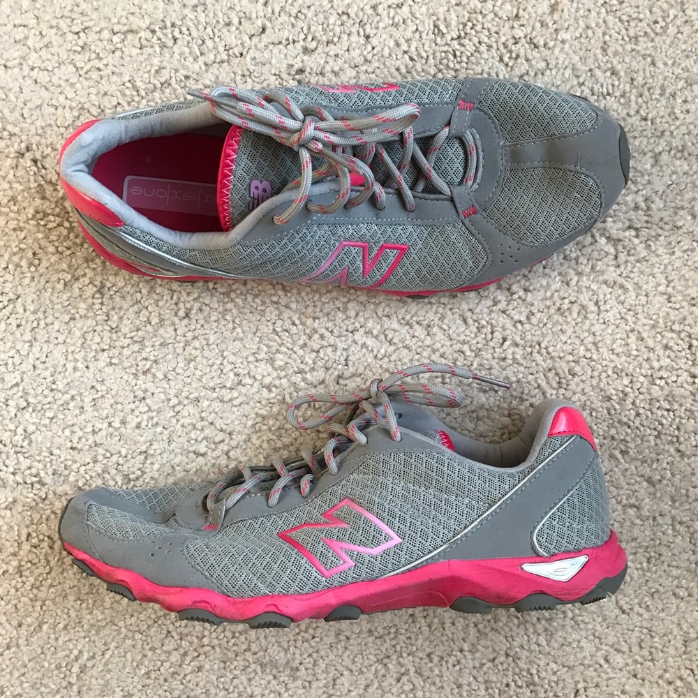 New Balance Pink & Gray Casual Athletic Shoes