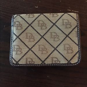 Dooney and Bourke wallet
