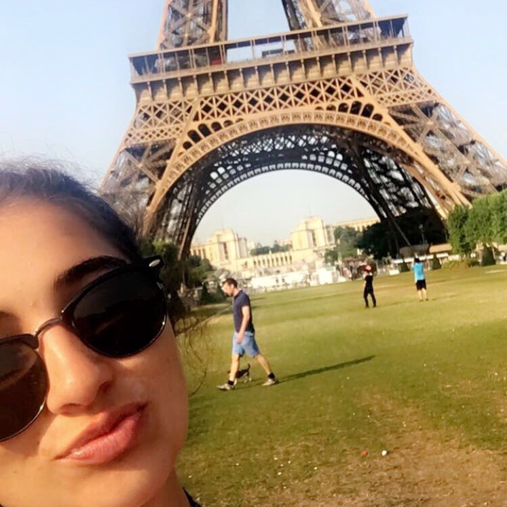 Meet your Posher, Pia