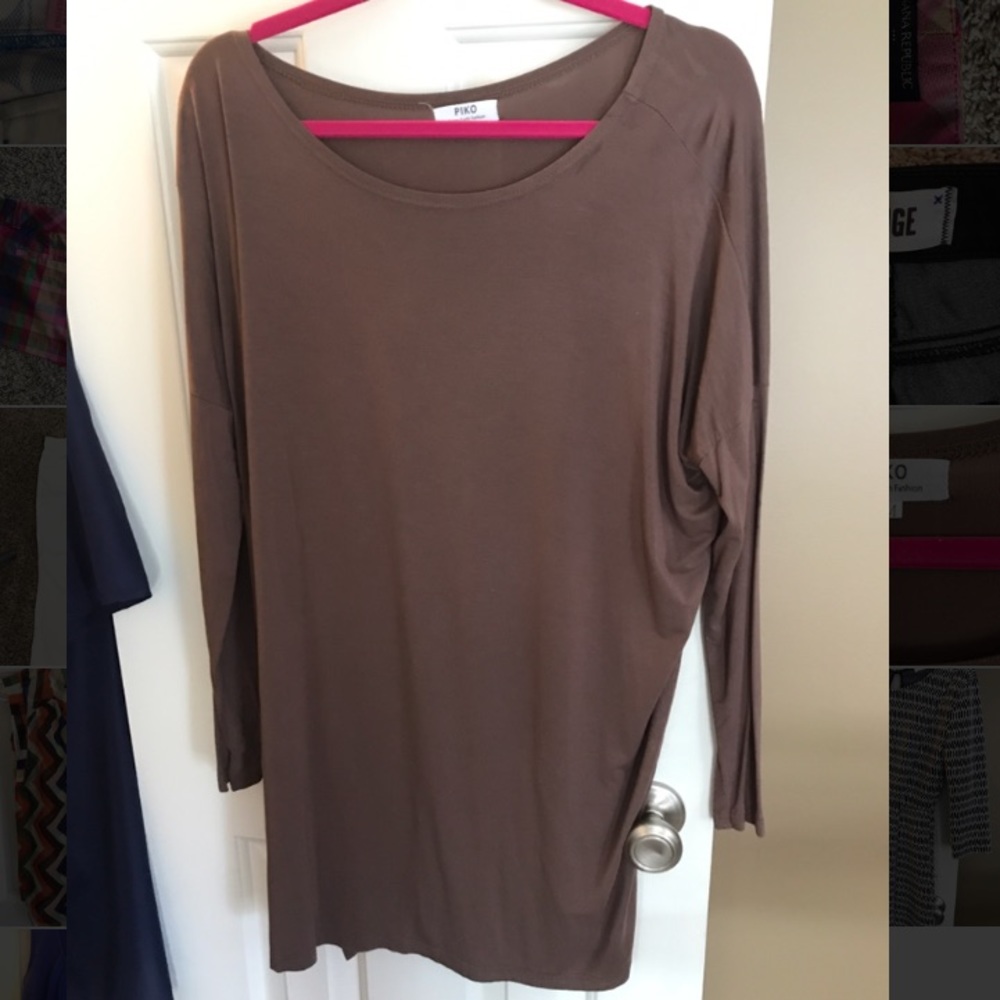 Brown long sleeve piko dress