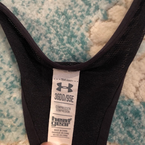 Under armour 36DD Sports Bra - Picture 3 of 3