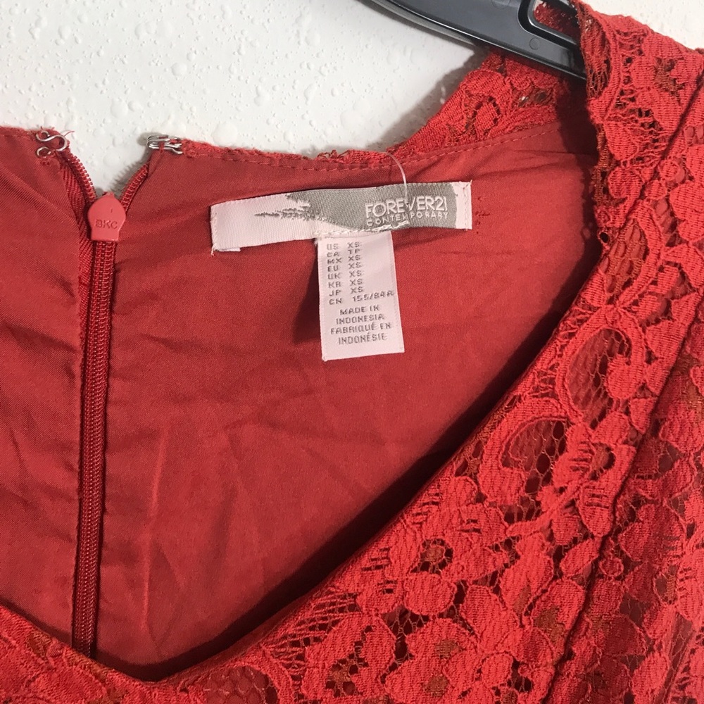 New gorgeous dress size xs - Picture 3 of 4