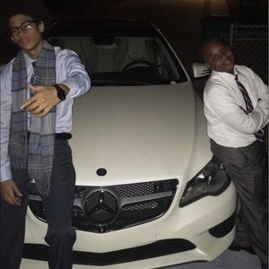 Meet your Posher, Rodney