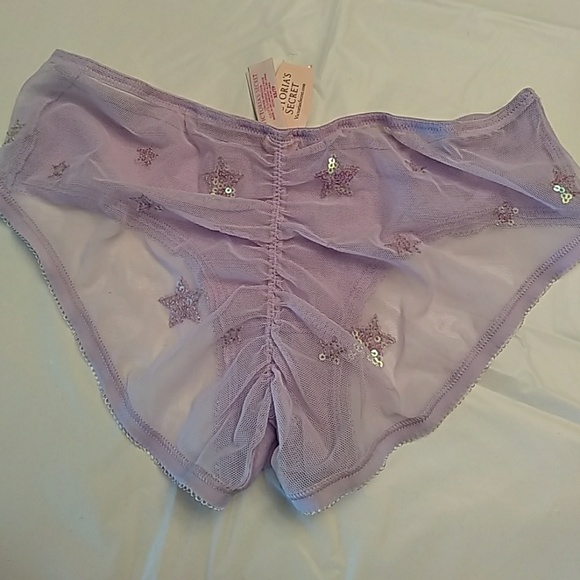 Sold VS, 3 Pairs Ruched Back Panties - Picture 5 of 8
