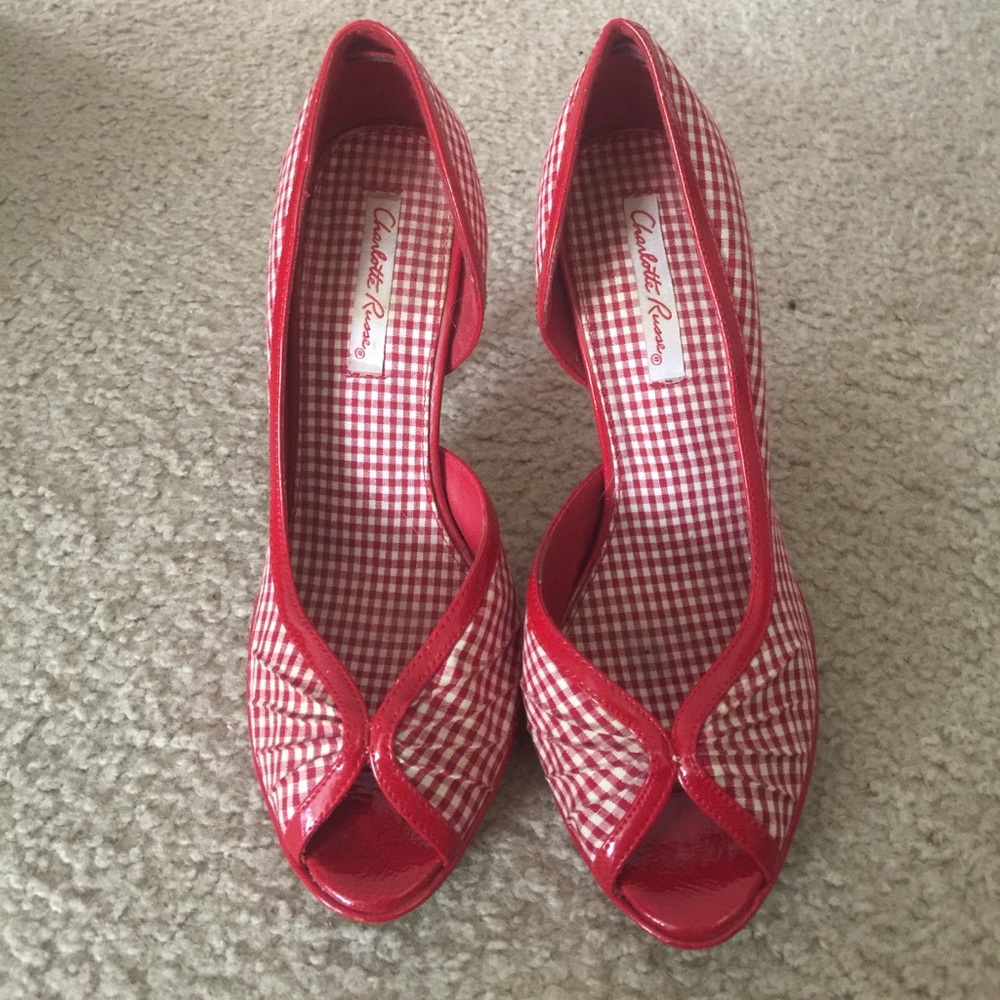 Charlotte Russe LIKE NEW red gingham heels size 8