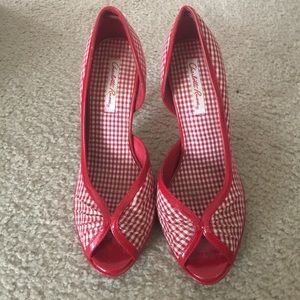 Charlotte Russe LIKE NEW red gingham heels size 8