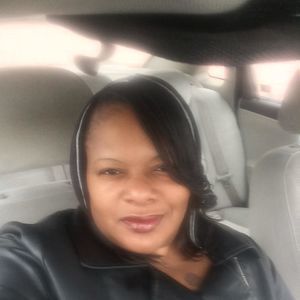 Meet your Posher, Lynette